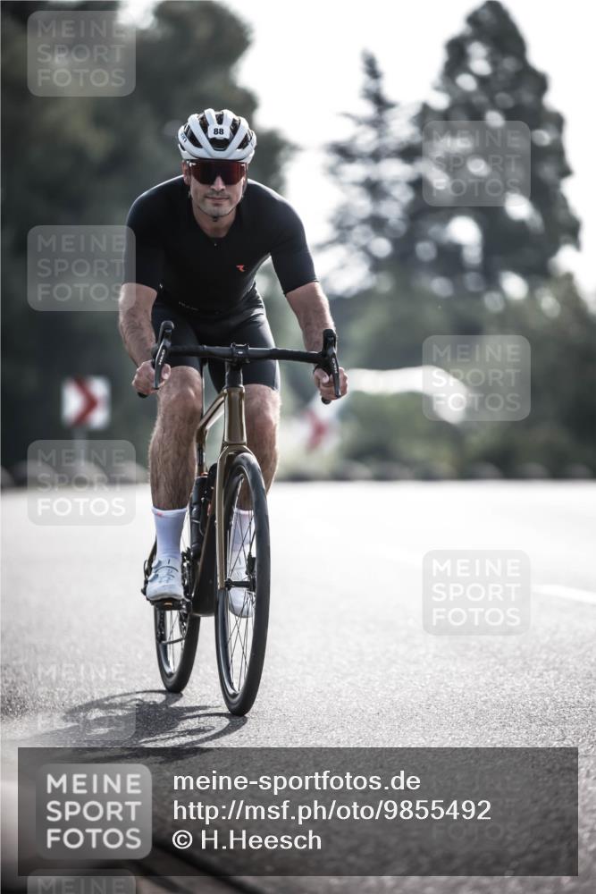 21.06.2026 - 29. Vierlanden-Triathlon H.Heesch http://msf.ph/oto/9855492 21.06.2026 08:53:33 Radfahren 88 meine-sportfotos.de
