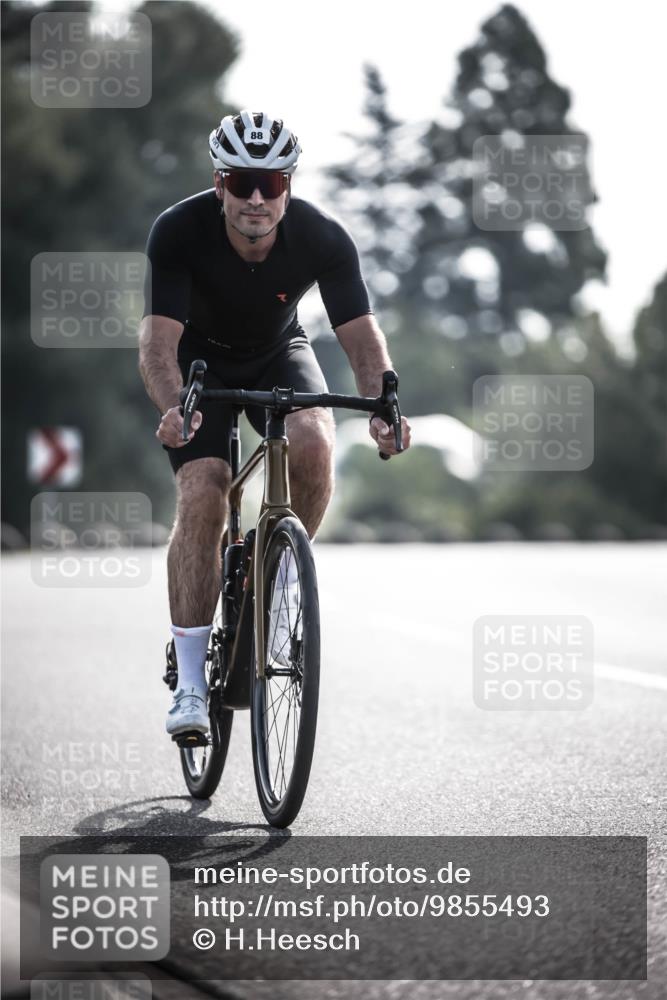 21.06.2026 - 29. Vierlanden-Triathlon H.Heesch http://msf.ph/oto/9855493 21.06.2026 08:53:33 Radfahren 88 meine-sportfotos.de