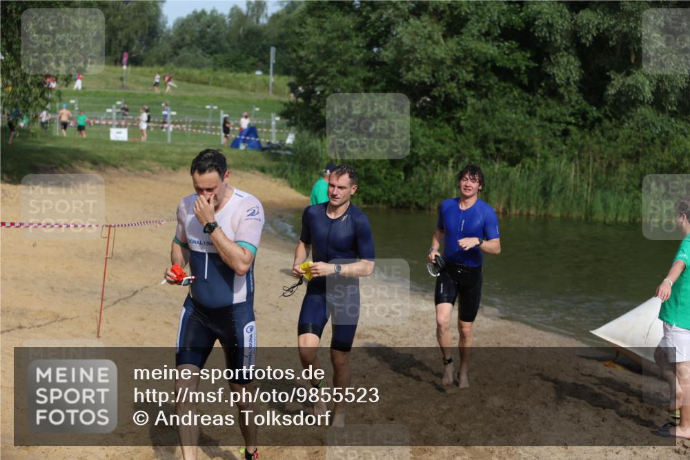 21.06.2026 - 29. Vierlanden-Triathlon Andreas Tolksdorf http://msf.ph/oto/9855523 21.06.2026 08:52:44 Schwimmen 22, 98, 195 meine-sportfotos.de