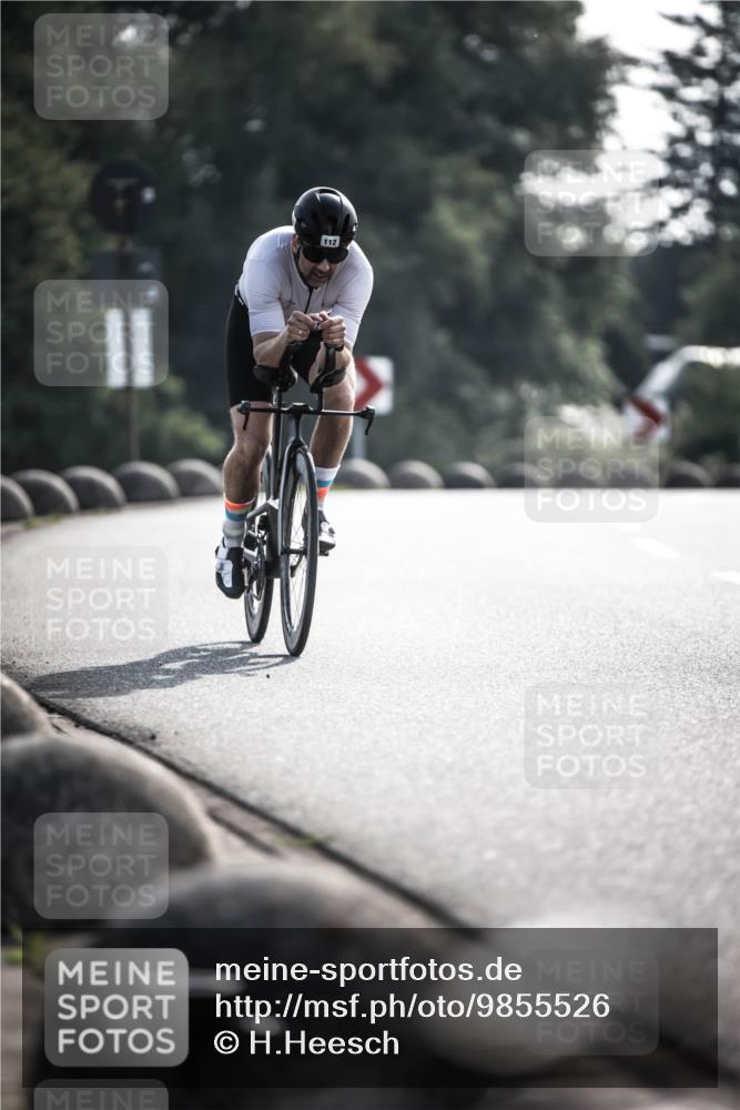 21.06.2026 - 29. Vierlanden-Triathlon H.Heesch http://msf.ph/oto/9855526 21.06.2026 08:53:50 Radfahren 4, 112 meine-sportfotos.de