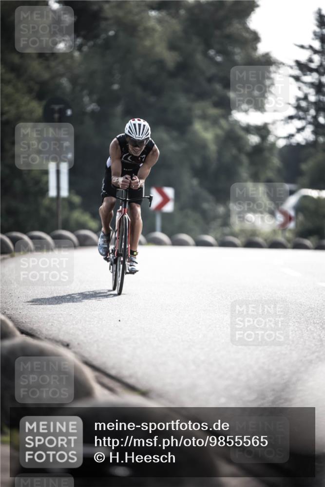 21.06.2026 - 29. Vierlanden-Triathlon H.Heesch http://msf.ph/oto/9855565 21.06.2026 08:54:16 Radfahren 44, 169 meine-sportfotos.de