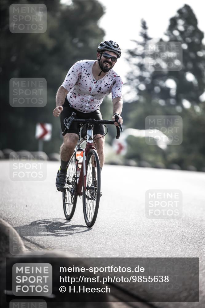21.06.2026 - 29. Vierlanden-Triathlon H.Heesch http://msf.ph/oto/9855638 21.06.2026 08:54:36 Radfahren 18, 147, 173 meine-sportfotos.de