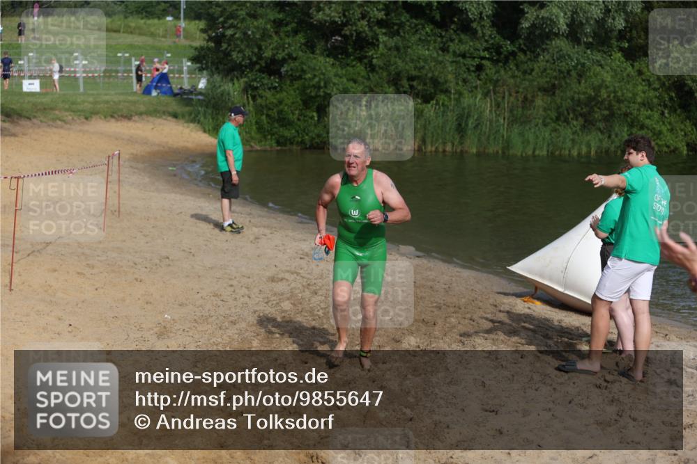 21.06.2026 - 29. Vierlanden-Triathlon Andreas Tolksdorf http://msf.ph/oto/9855647 21.06.2026 08:53:14 Schwimmen 200, 205 meine-sportfotos.de