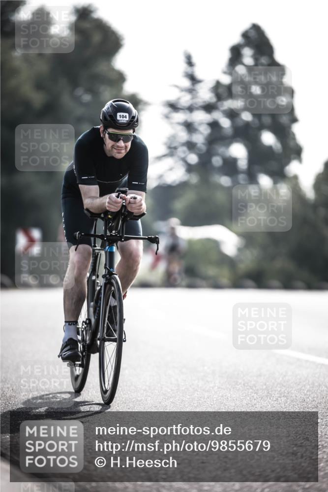 21.06.2026 - 29. Vierlanden-Triathlon H.Heesch http://msf.ph/oto/9855679 21.06.2026 08:54:56 Radfahren 34, 39, 84, 104 meine-sportfotos.de