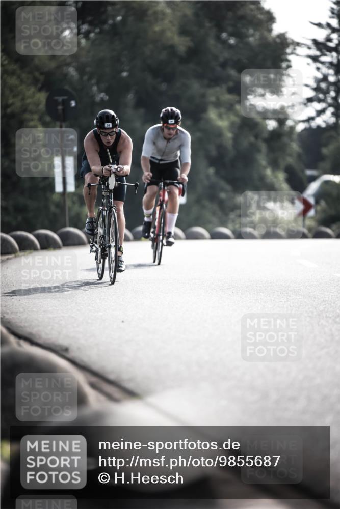 21.06.2026 - 29. Vierlanden-Triathlon H.Heesch http://msf.ph/oto/9855687 21.06.2026 08:55:00 Radfahren 34, 39 meine-sportfotos.de