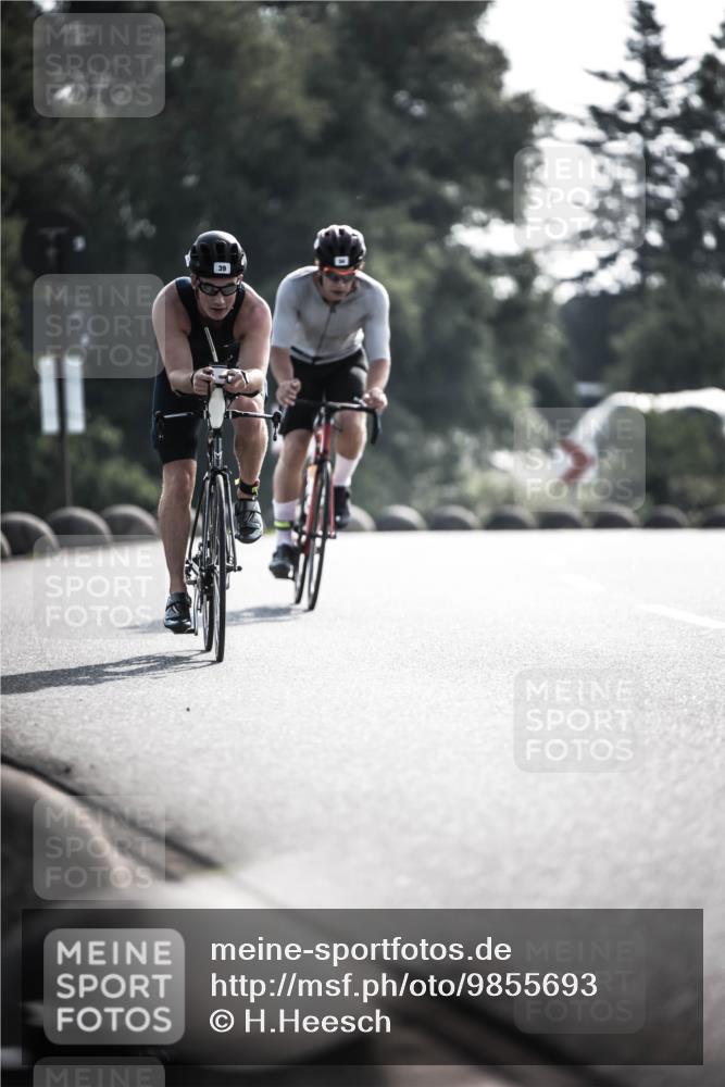 21.06.2026 - 29. Vierlanden-Triathlon H.Heesch http://msf.ph/oto/9855693 21.06.2026 08:55:00 Radfahren 34, 39 meine-sportfotos.de