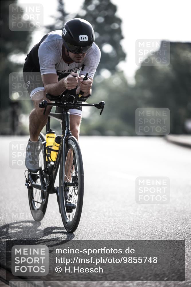 21.06.2026 - 29. Vierlanden-Triathlon H.Heesch http://msf.ph/oto/9855748 21.06.2026 08:55:37 Radfahren 165, 174 meine-sportfotos.de
