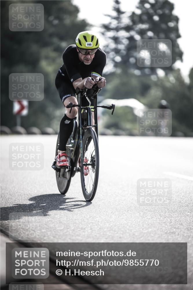 21.06.2026 - 29. Vierlanden-Triathlon H.Heesch http://msf.ph/oto/9855770 21.06.2026 08:55:43 Radfahren 159, 165 meine-sportfotos.de