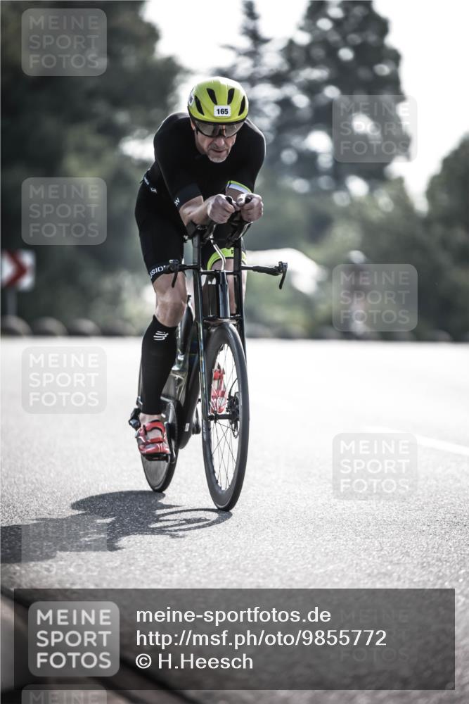21.06.2026 - 29. Vierlanden-Triathlon H.Heesch http://msf.ph/oto/9855772 21.06.2026 08:55:43 Radfahren 159, 165 meine-sportfotos.de