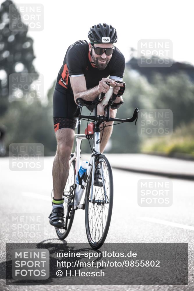 21.06.2026 - 29. Vierlanden-Triathlon H.Heesch http://msf.ph/oto/9855802 21.06.2026 08:55:49 Radfahren 69, 159 meine-sportfotos.de