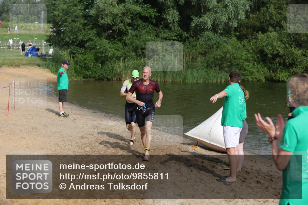 21.06.2026 - 29. Vierlanden-Triathlon Andreas Tolksdorf http://msf.ph/oto/9855811 21.06.2026 08:53:50 Schwimmen 122, 124, 126, 146, 176 meine-sportfotos.de