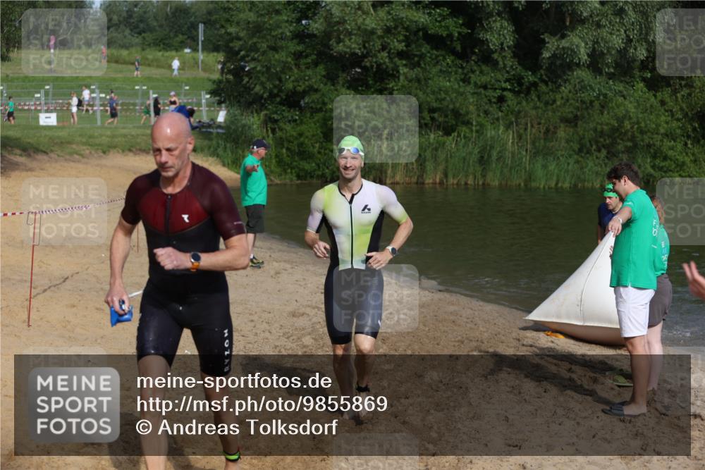 21.06.2026 - 29. Vierlanden-Triathlon Andreas Tolksdorf http://msf.ph/oto/9855869 21.06.2026 08:53:53 Schwimmen 122, 126, 146, 176 meine-sportfotos.de