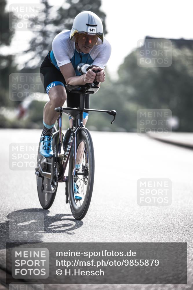 21.06.2026 - 29. Vierlanden-Triathlon H.Heesch http://msf.ph/oto/9855879 21.06.2026 08:56:19 Radfahren 141 meine-sportfotos.de