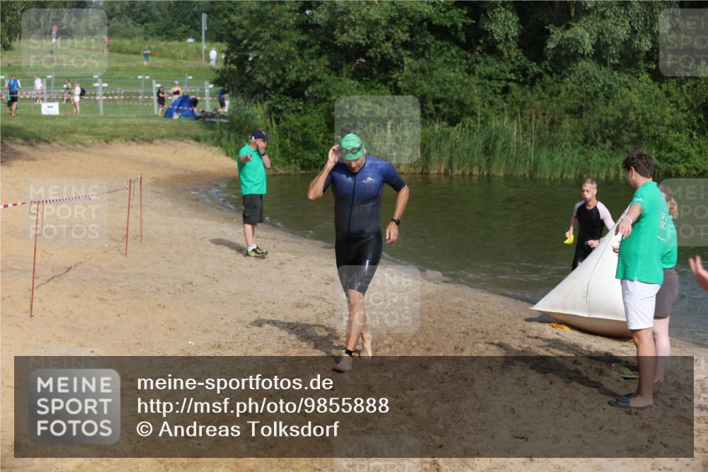 21.06.2026 - 29. Vierlanden-Triathlon Andreas Tolksdorf http://msf.ph/oto/9855888 21.06.2026 08:53:56 Schwimmen 122, 126, 146, 176 meine-sportfotos.de