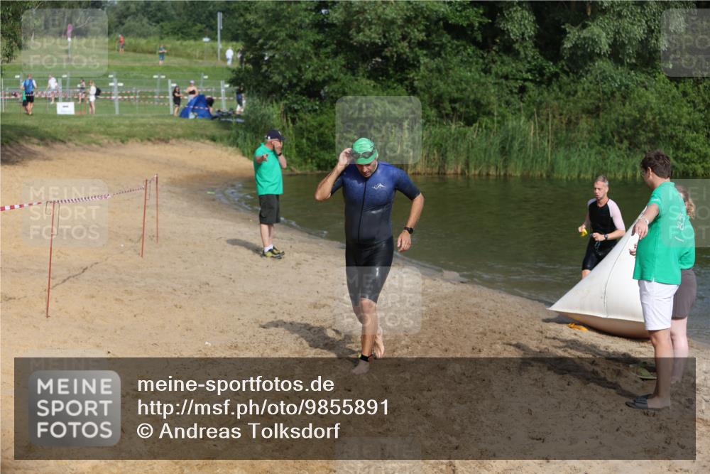 21.06.2026 - 29. Vierlanden-Triathlon Andreas Tolksdorf http://msf.ph/oto/9855891 21.06.2026 08:53:56 Schwimmen 122, 126, 146, 176 meine-sportfotos.de