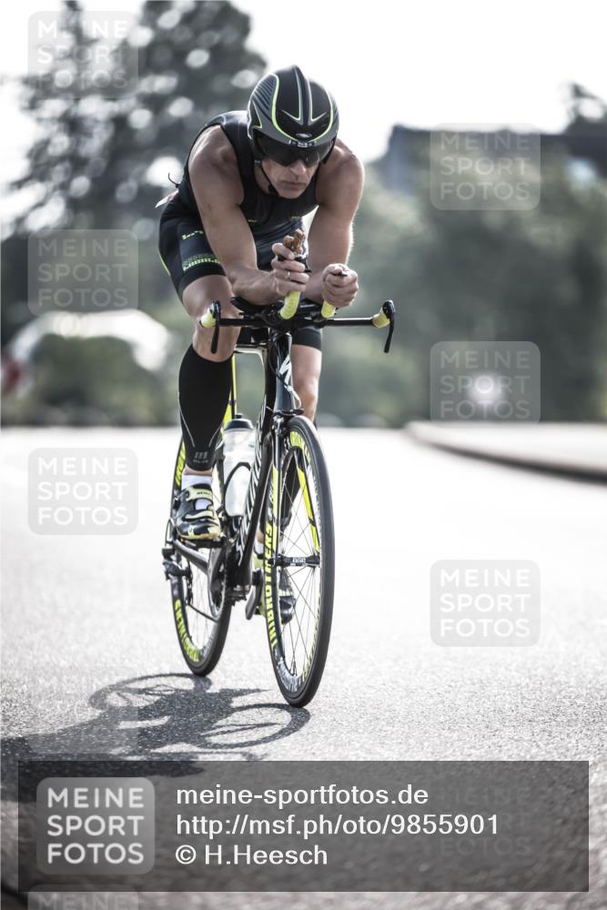 21.06.2026 - 29. Vierlanden-Triathlon H.Heesch http://msf.ph/oto/9855901 21.06.2026 08:56:37 Radfahren 131 meine-sportfotos.de