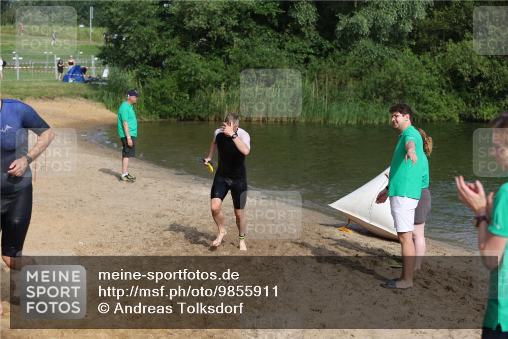21.06.2026 - 29. Vierlanden-Triathlon Andreas Tolksdorf http://msf.ph/oto/9855911 21.06.2026 08:53:58 Schwimmen 122, 146, 176, 190 meine-sportfotos.de