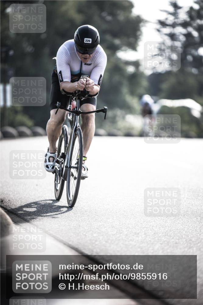 21.06.2026 - 29. Vierlanden-Triathlon H.Heesch http://msf.ph/oto/9855916 21.06.2026 08:56:55 Radfahren 136, 220 meine-sportfotos.de