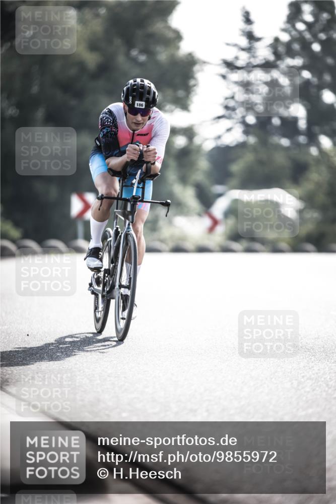 21.06.2026 - 29. Vierlanden-Triathlon H.Heesch http://msf.ph/oto/9855972 21.06.2026 08:57:25 Radfahren 186 meine-sportfotos.de