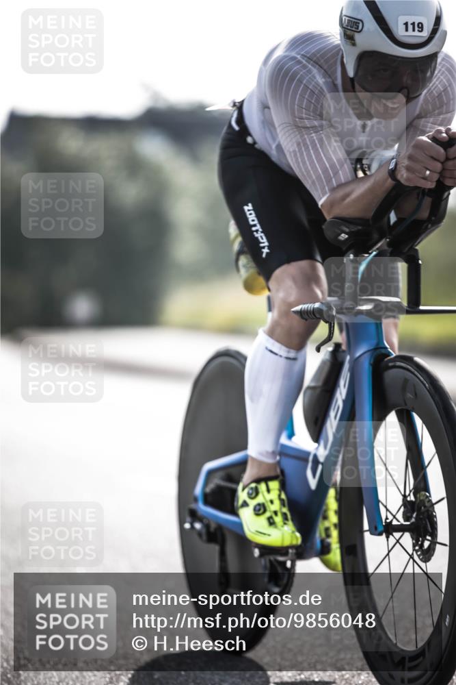 21.06.2026 - 29. Vierlanden-Triathlon H.Heesch http://msf.ph/oto/9856048 21.06.2026 08:57:59 Radfahren 40, 90, 119 meine-sportfotos.de