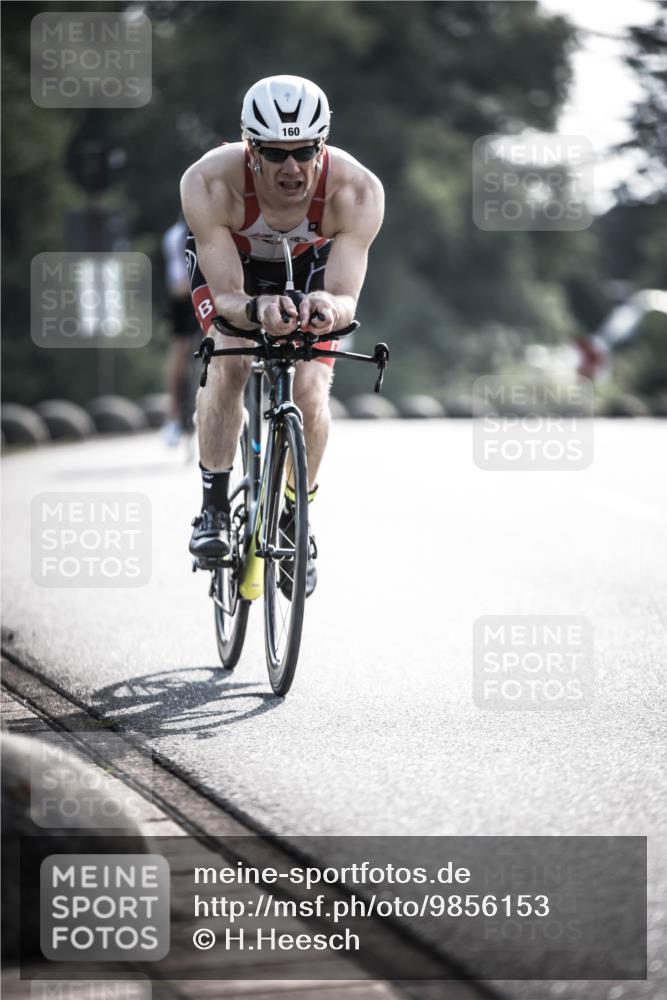 21.06.2026 - 29. Vierlanden-Triathlon H.Heesch http://msf.ph/oto/9856153 21.06.2026 08:58:51 Radfahren 153, 160, 187 meine-sportfotos.de