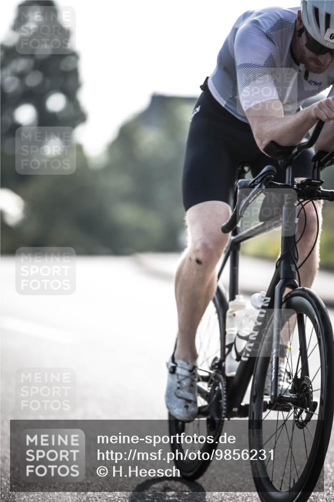 21.06.2026 - 29. Vierlanden-Triathlon H.Heesch http://msf.ph/oto/9856231 21.06.2026 08:59:17 Radfahren 68, 199 meine-sportfotos.de
