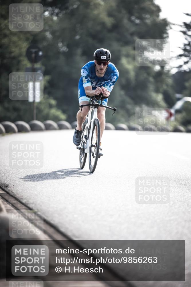 21.06.2026 - 29. Vierlanden-Triathlon H.Heesch http://msf.ph/oto/9856263 21.06.2026 08:59:29 Radfahren 139 meine-sportfotos.de