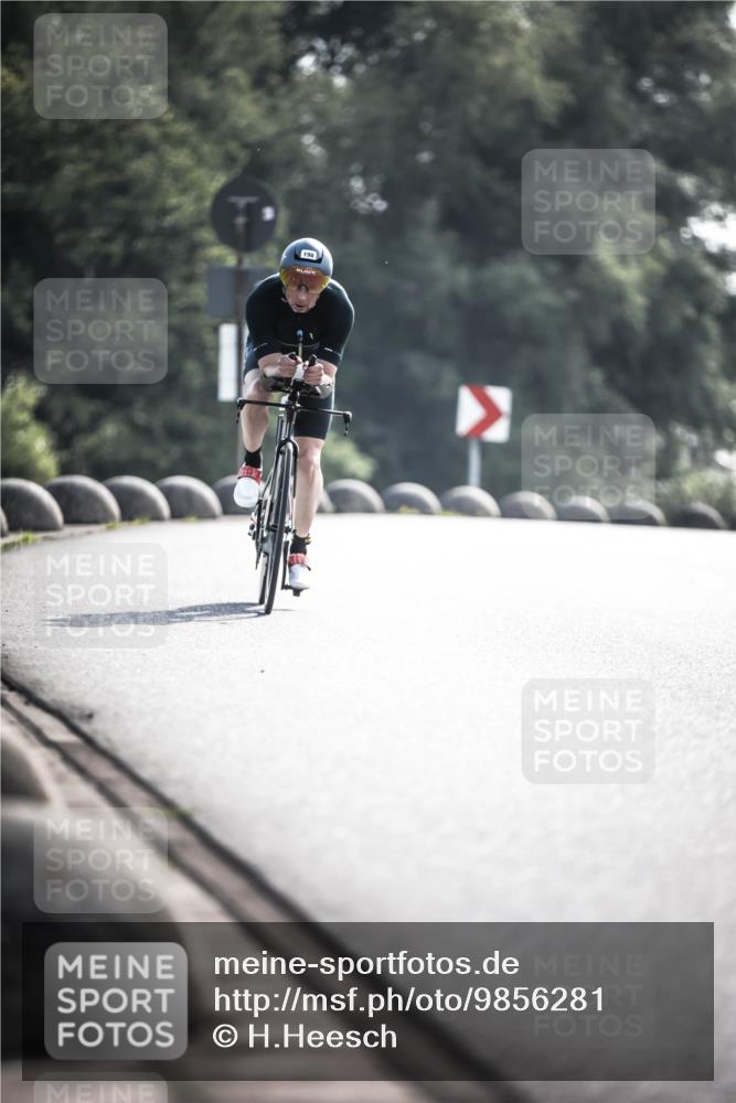 21.06.2026 - 29. Vierlanden-Triathlon H.Heesch http://msf.ph/oto/9856281 21.06.2026 08:59:37 Radfahren 198 meine-sportfotos.de