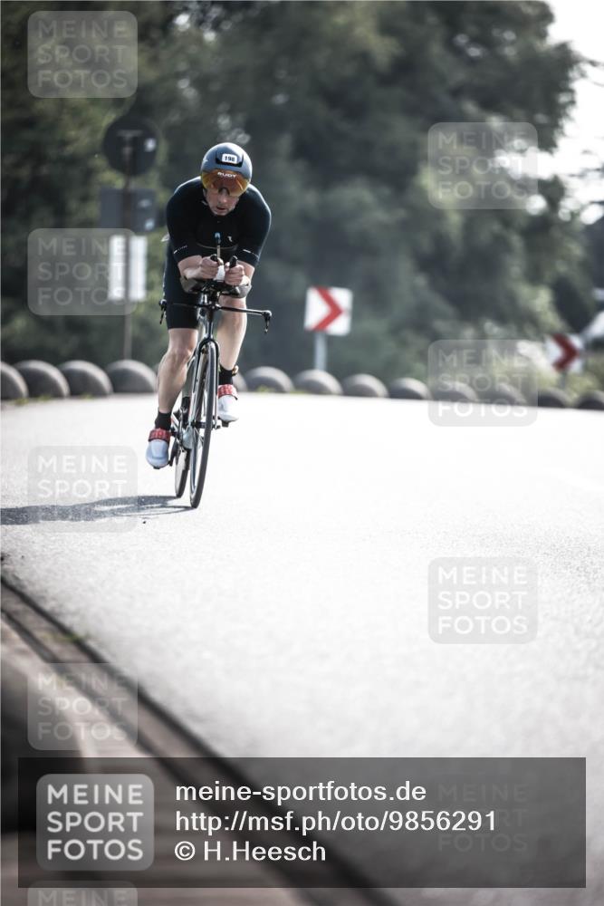 21.06.2026 - 29. Vierlanden-Triathlon H.Heesch http://msf.ph/oto/9856291 21.06.2026 08:59:37 Radfahren 198 meine-sportfotos.de