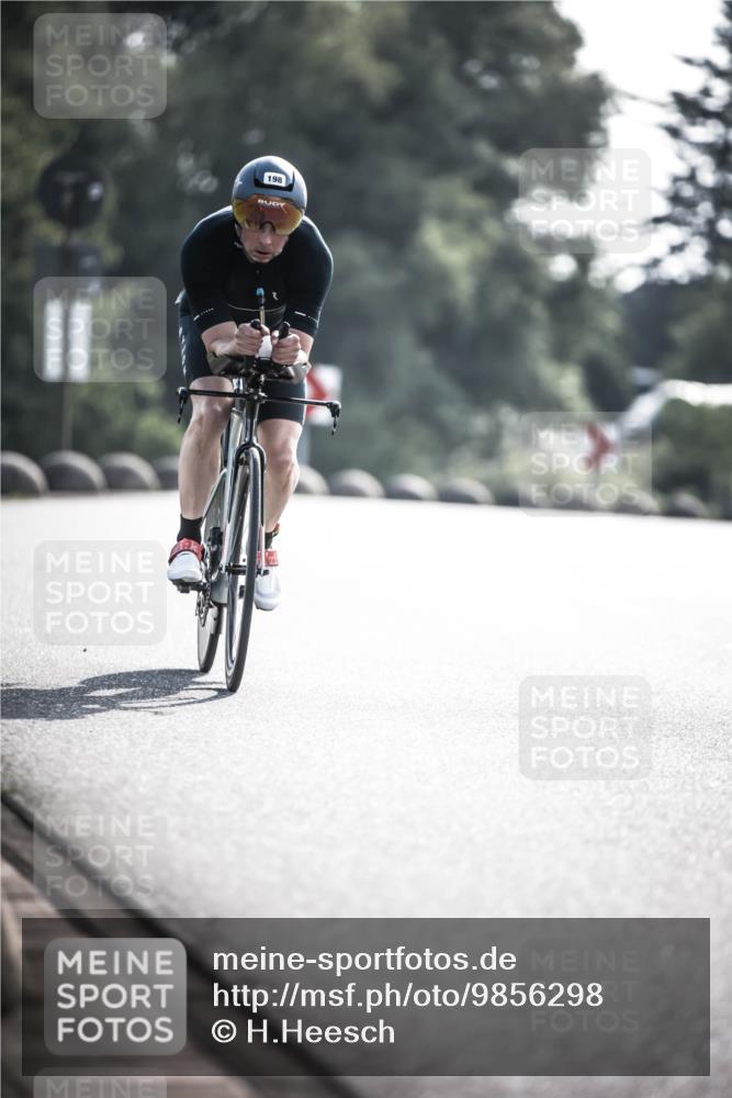 21.06.2026 - 29. Vierlanden-Triathlon H.Heesch http://msf.ph/oto/9856298 21.06.2026 08:59:38 Radfahren 198 meine-sportfotos.de
