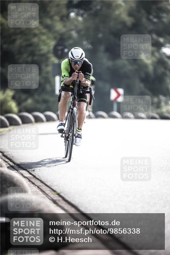 21.06.2026 - 29. Vierlanden-Triathlon H.Heesch http://msf.ph/oto/9856338 21.06.2026 09:00:16 Radfahren 163, 179, 180 meine-sportfotos.de