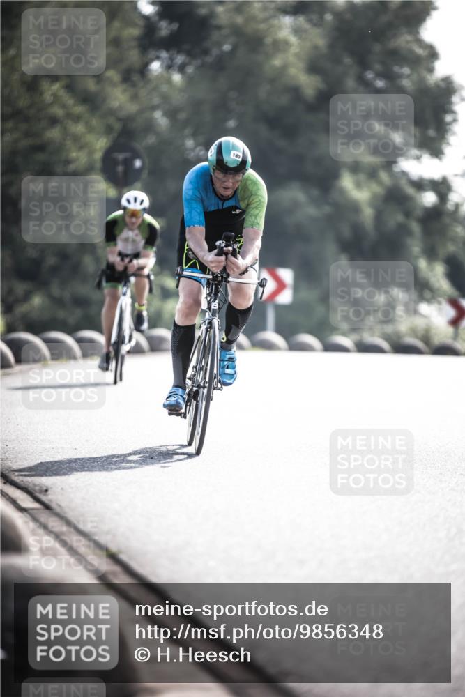 21.06.2026 - 29. Vierlanden-Triathlon H.Heesch http://msf.ph/oto/9856348 21.06.2026 09:00:17 Radfahren 163, 179, 180 meine-sportfotos.de