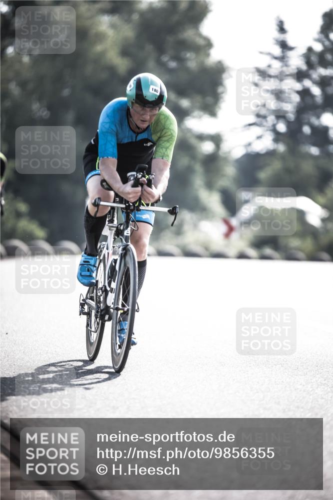 21.06.2026 - 29. Vierlanden-Triathlon H.Heesch http://msf.ph/oto/9856355 21.06.2026 09:00:18 Radfahren 163, 179, 180 meine-sportfotos.de