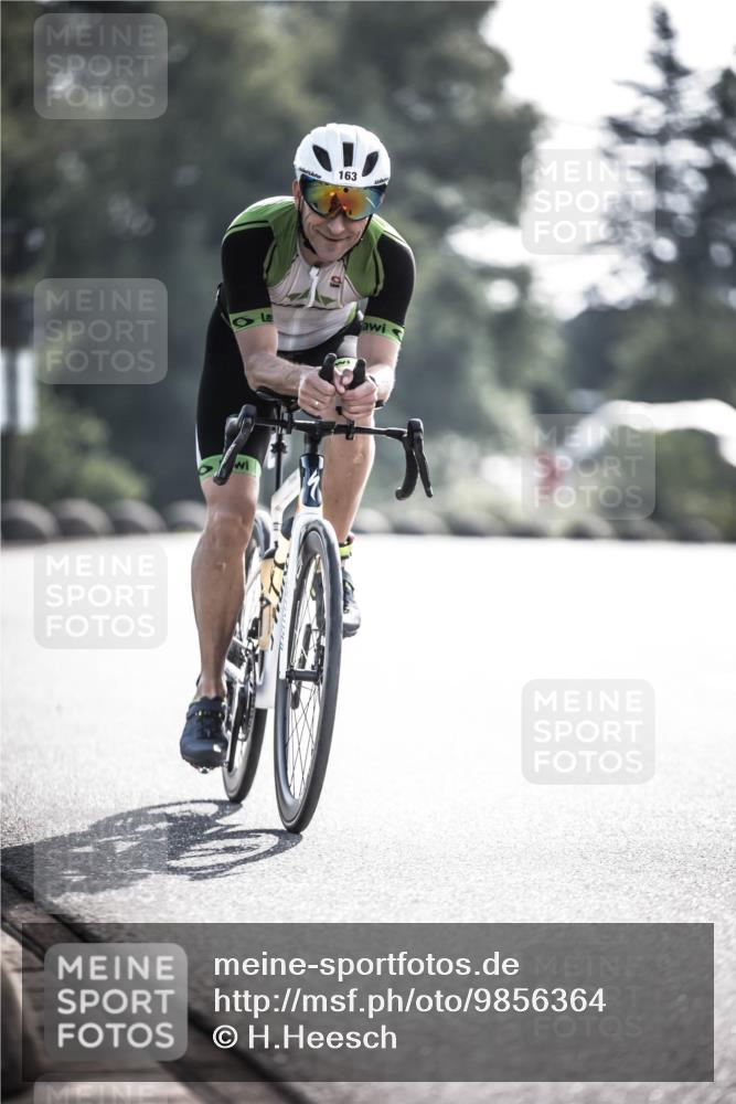 21.06.2026 - 29. Vierlanden-Triathlon H.Heesch http://msf.ph/oto/9856364 21.06.2026 09:00:20 Radfahren 163, 179, 180 meine-sportfotos.de
