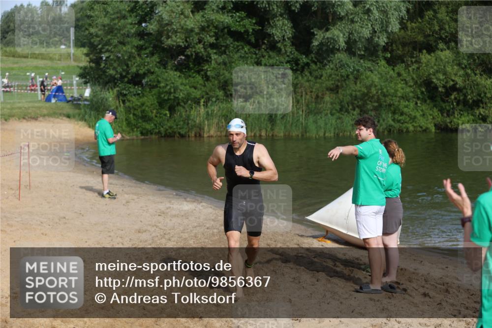 21.06.2026 - 29. Vierlanden-Triathlon Andreas Tolksdorf http://msf.ph/oto/9856367 21.06.2026 08:56:36 Schwimmen 123 meine-sportfotos.de
