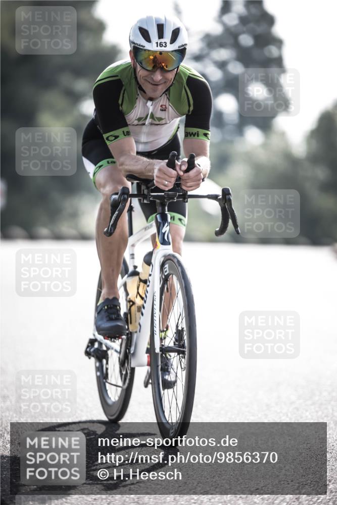 21.06.2026 - 29. Vierlanden-Triathlon H.Heesch http://msf.ph/oto/9856370 21.06.2026 09:00:20 Radfahren 163, 179, 180 meine-sportfotos.de