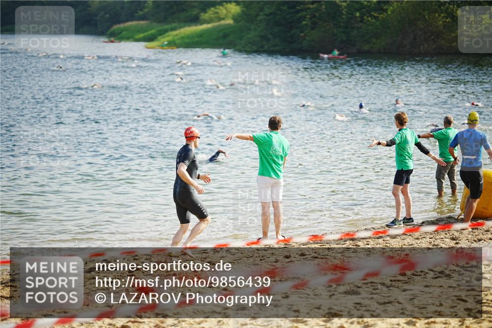 21.06.2026 - 29. Vierlanden-Triathlon LAZAROV Photography http://msf.ph/oto/9856439 21.06.2026 08:11:17 Schwimmen  meine-sportfotos.de