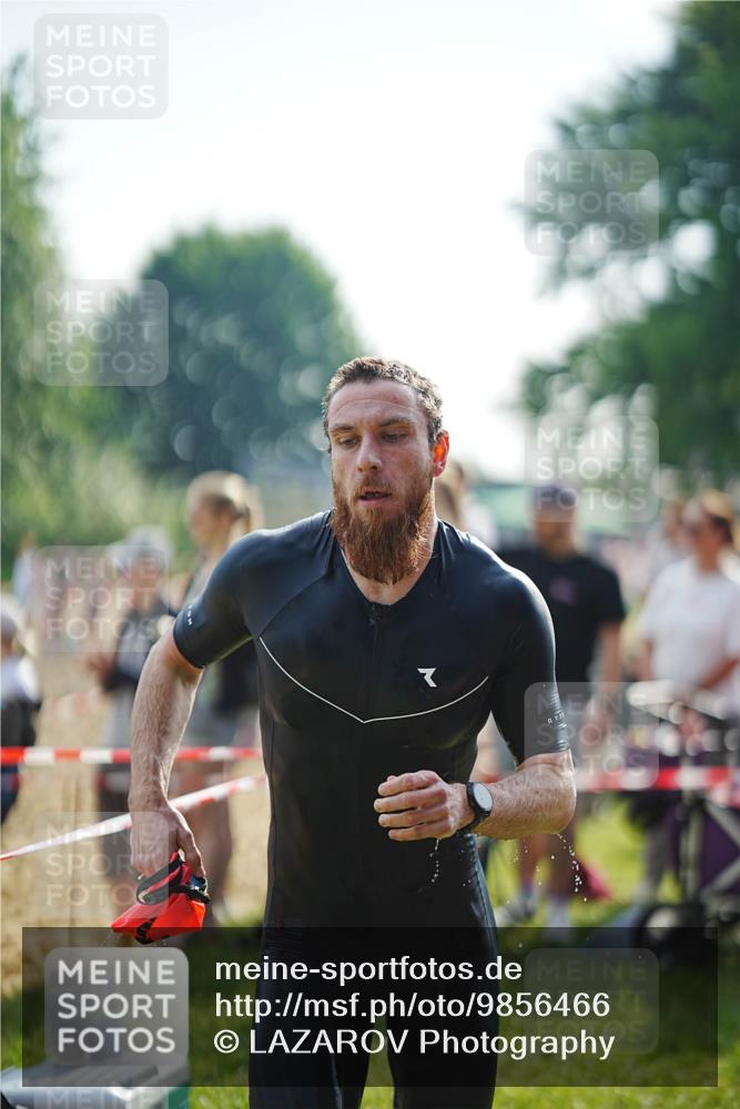 21.06.2026 - 29. Vierlanden-Triathlon LAZAROV Photography http://msf.ph/oto/9856466 21.06.2026 08:33:42 Schwimmen 9, 111 meine-sportfotos.de