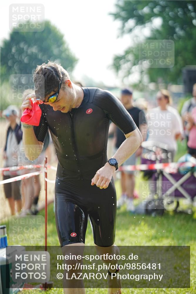 21.06.2026 - 29. Vierlanden-Triathlon LAZAROV Photography http://msf.ph/oto/9856481 21.06.2026 08:35:24 Schwimmen 79 meine-sportfotos.de