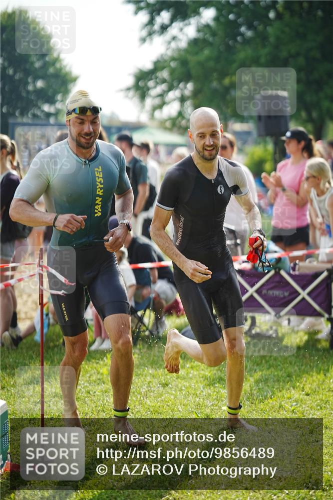 21.06.2026 - 29. Vierlanden-Triathlon LAZAROV Photography http://msf.ph/oto/9856489 21.06.2026 08:35:29 Schwimmen 23, 49, 79 meine-sportfotos.de