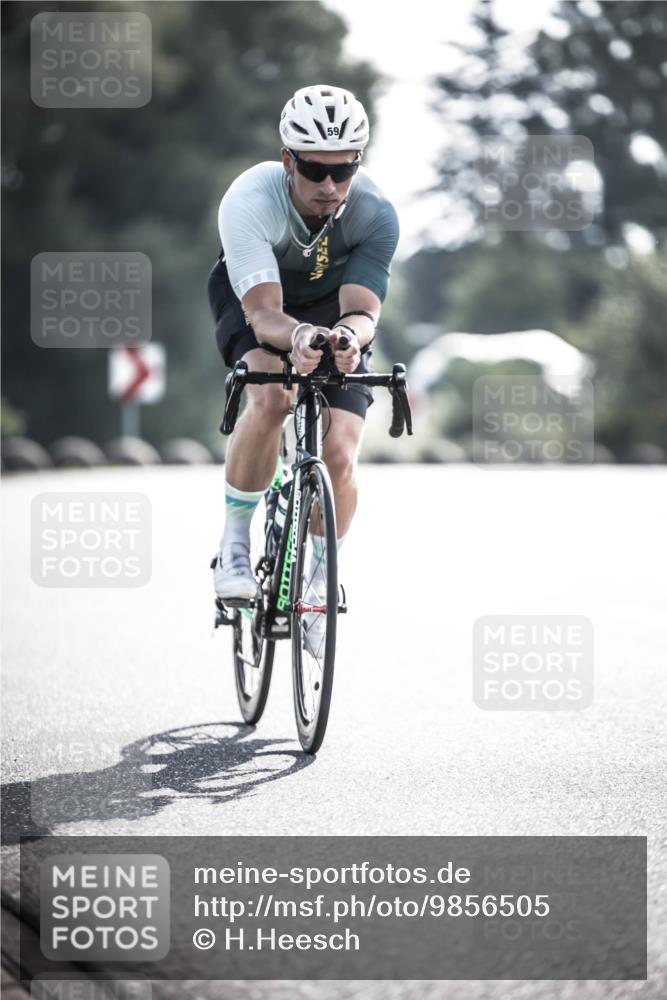 21.06.2026 - 29. Vierlanden-Triathlon H.Heesch http://msf.ph/oto/9856505 21.06.2026 09:01:11 Radfahren 59 meine-sportfotos.de