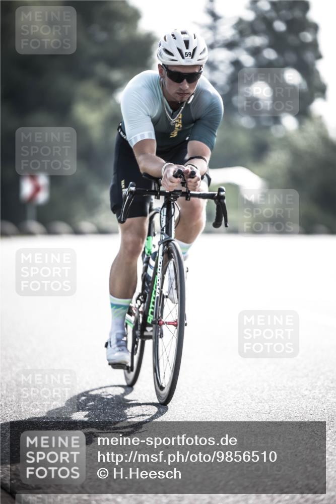 21.06.2026 - 29. Vierlanden-Triathlon H.Heesch http://msf.ph/oto/9856510 21.06.2026 09:01:11 Radfahren 59 meine-sportfotos.de