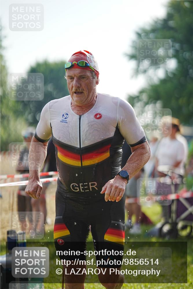 21.06.2026 - 29. Vierlanden-Triathlon LAZAROV Photography http://msf.ph/oto/9856514 21.06.2026 08:36:51 Schwimmen 207, 211 meine-sportfotos.de