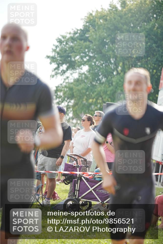 21.06.2026 - 29. Vierlanden-Triathlon LAZAROV Photography http://msf.ph/oto/9856521 21.06.2026 08:37:10 Schwimmen 24, 30, 63 meine-sportfotos.de