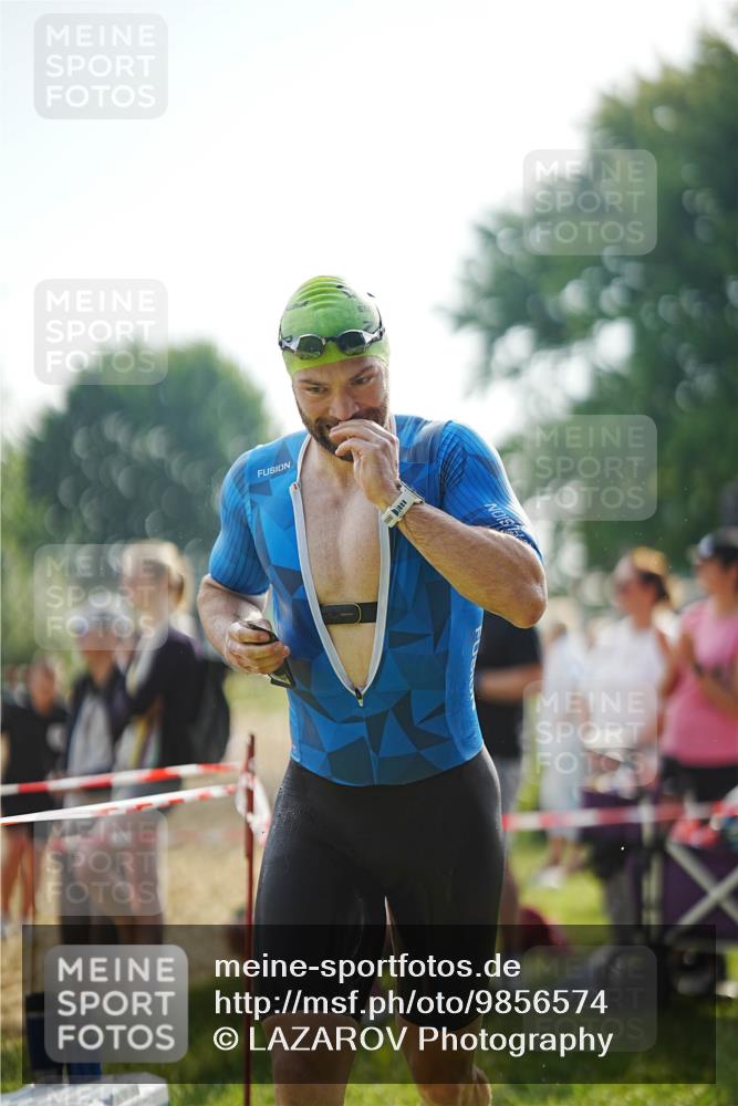 21.06.2026 - 29. Vierlanden-Triathlon LAZAROV Photography http://msf.ph/oto/9856574 21.06.2026 08:37:46 Schwimmen 36 meine-sportfotos.de