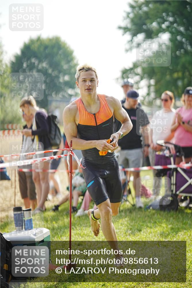 21.06.2026 - 29. Vierlanden-Triathlon LAZAROV Photography http://msf.ph/oto/9856613 21.06.2026 08:39:41 Schwimmen 3, 106 meine-sportfotos.de