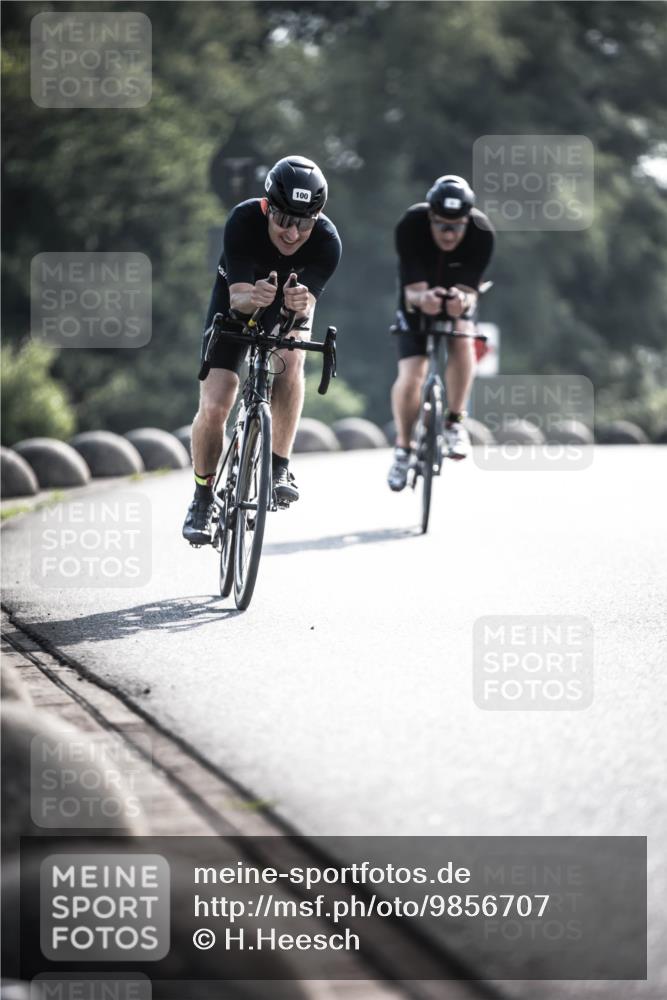 21.06.2026 - 29. Vierlanden-Triathlon H.Heesch http://msf.ph/oto/9856707 21.06.2026 09:01:41 Radfahren 5, 100, 161 meine-sportfotos.de
