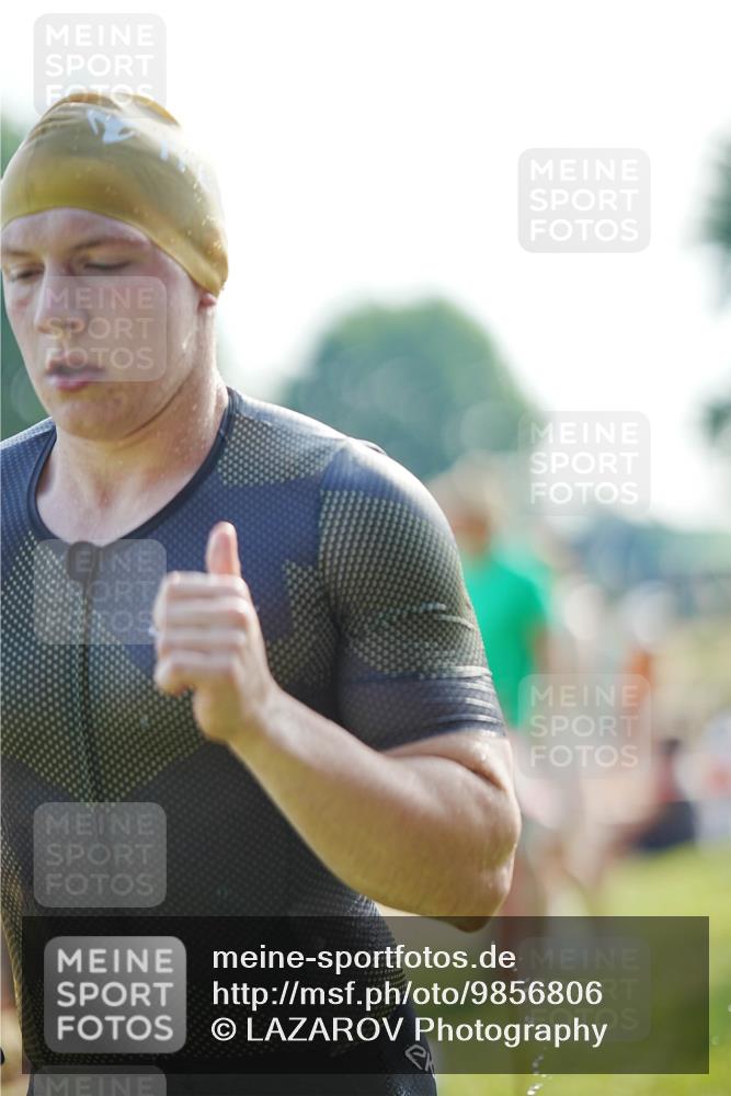 21.06.2026 - 29. Vierlanden-Triathlon LAZAROV Photography http://msf.ph/oto/9856806 21.06.2026 08:50:43 Schwimmen 101 meine-sportfotos.de