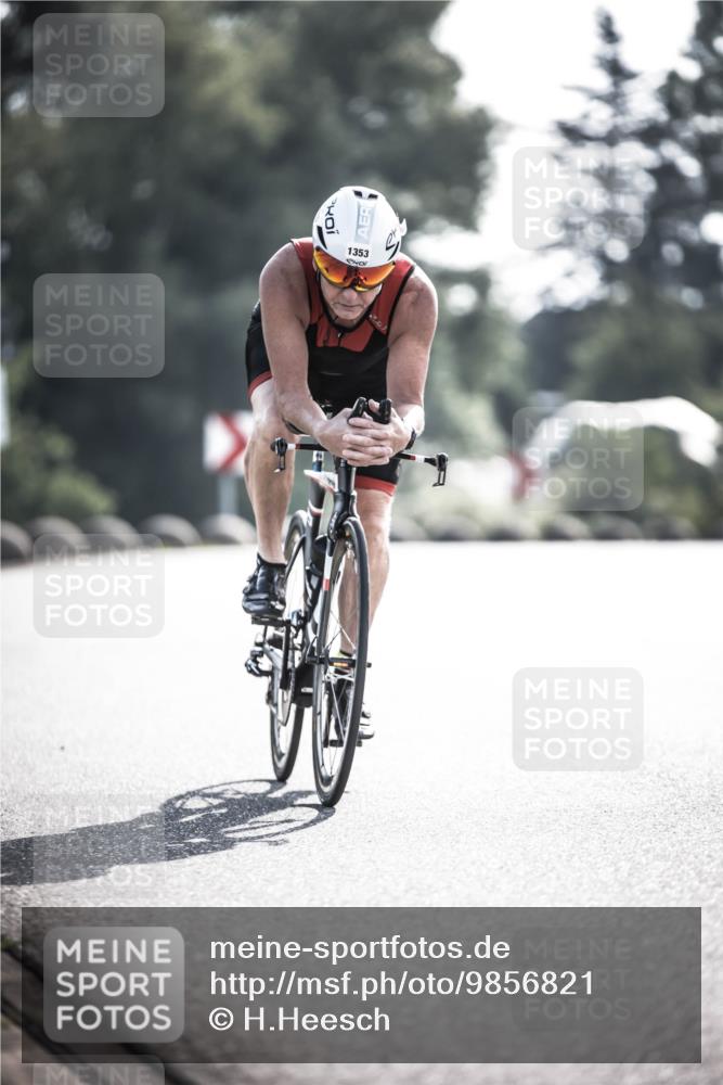 21.06.2026 - 29. Vierlanden-Triathlon H.Heesch http://msf.ph/oto/9856821 21.06.2026 09:02:05 Radfahren 204, 1353 meine-sportfotos.de