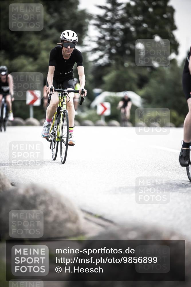 21.06.2026 - 29. Vierlanden-Triathlon H.Heesch http://msf.ph/oto/9856899 21.06.2026 10:28:57 Radfahren 499, 551, 553, 558, 565, 601 meine-sportfotos.de